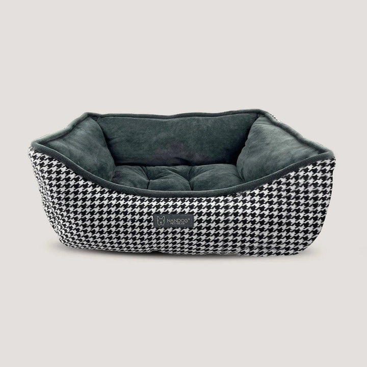 NANDOG Houndstooth Micro Plush Reversible Pet Bed - Red Rock Pet Supplies