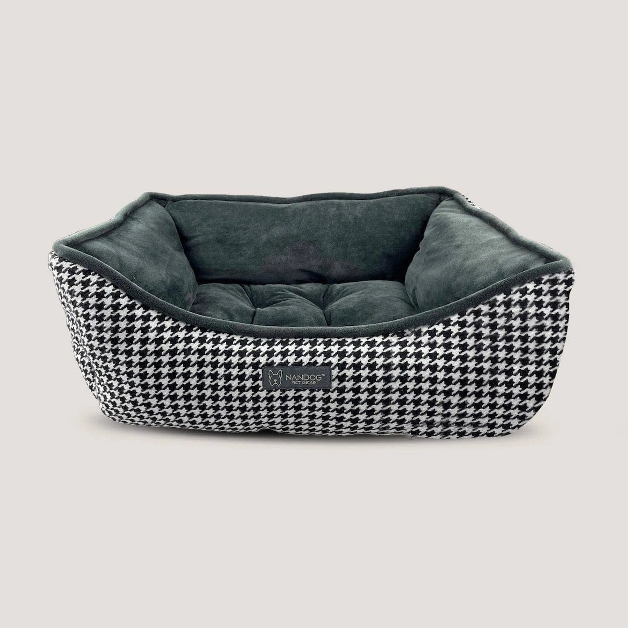 NANDOG Houndstooth Micro Plush Reversible Pet Bed - Red Rock Pet Supplies